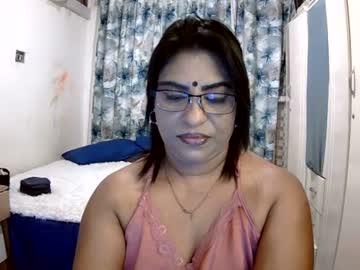 Watch wetindian1971 performing live on BoomCams free cam network