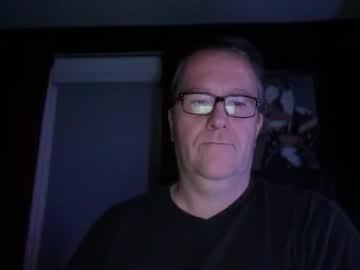 Watch wintyr performing live on BoomCams free cam network