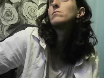 Watch wolfxsnow performing live on BoomCams free cam network