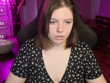 Watch x_nirvana_x performing live on BoomCams free cam network