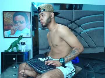 Watch xanderstone00 performing live on BoomCams free cam network