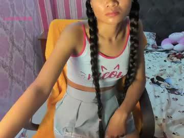 Watch xxkayjeanxx performing live on BoomCams free cam network