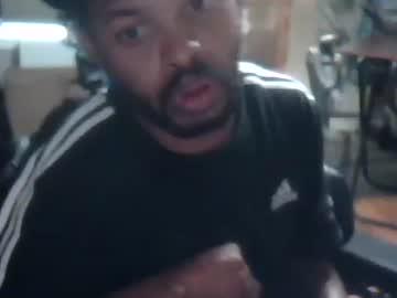 Watch xxxonwheelz performing live on BoomCams free cam network