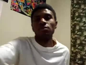 Watch xzaviergray22 performing live on BoomCams free cam network