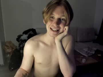 Watch y0ursteve performing live on BoomCams free cam network