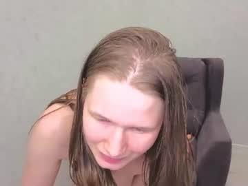 Watch yana_squrel_22 performing live on BoomCams free cam network