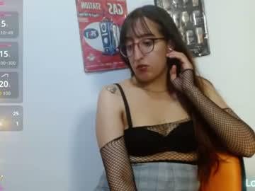 Watch yessica_bu performing live on BoomCams free cam network
