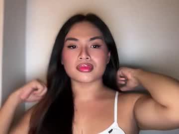 Watch yllanahard performing live on BoomCams free cam network