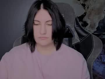 Watch you_lika performing live on BoomCams free cam network