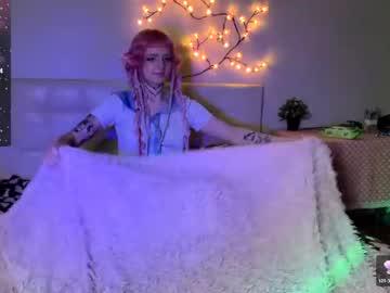 Watch your_sweetpussy performing live on BoomCams free cam network