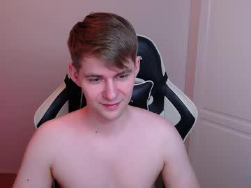 Watch yourbilly performing live on BoomCams free cam network