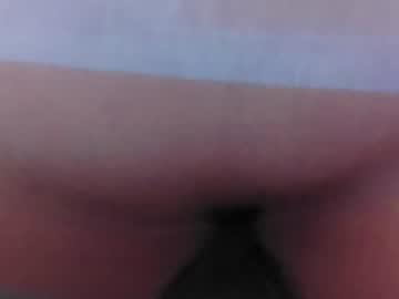 Watch yoyo91fr performing live on BoomCams free cam network