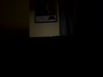 Watch yungnhung_420 performing live on BoomCams free cam network