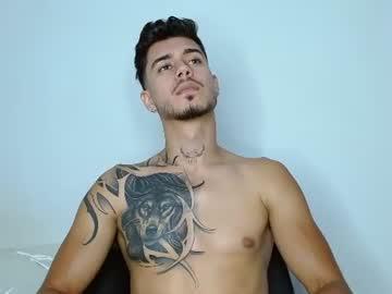 Watch zark_wolf performing live on BoomCams free cam network