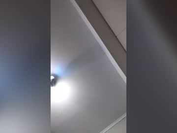Watch zdebeer586 performing live on BoomCams free cam network