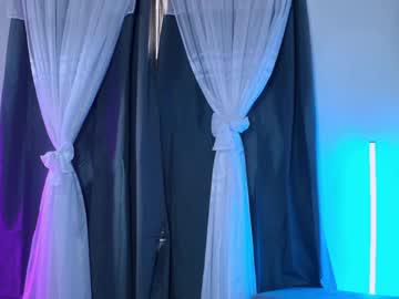 Watch zean_lee performing live on BoomCams free cam network