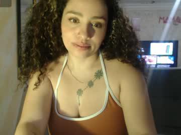 Watch zoe_tai performing live on BoomCams free cam network