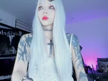 Watch zombieeporcelainex performing live on BoomCams free cam network