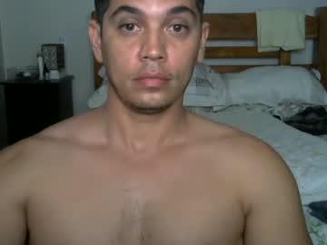 Watch zoro_00 performing live on BoomCams free cam network