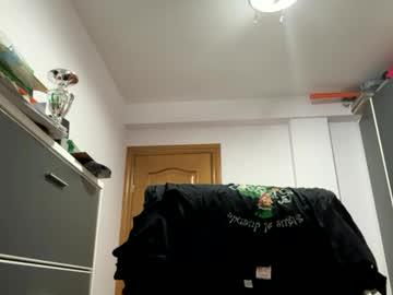 Watch zurdineno performing live on BoomCams free cam network